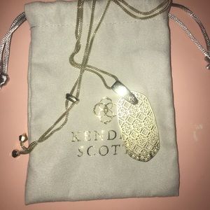 Kendra Scott Long Pendant Necklace